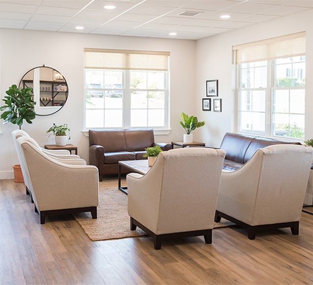 Scarborough Family Chiropractic Associates (Interior)