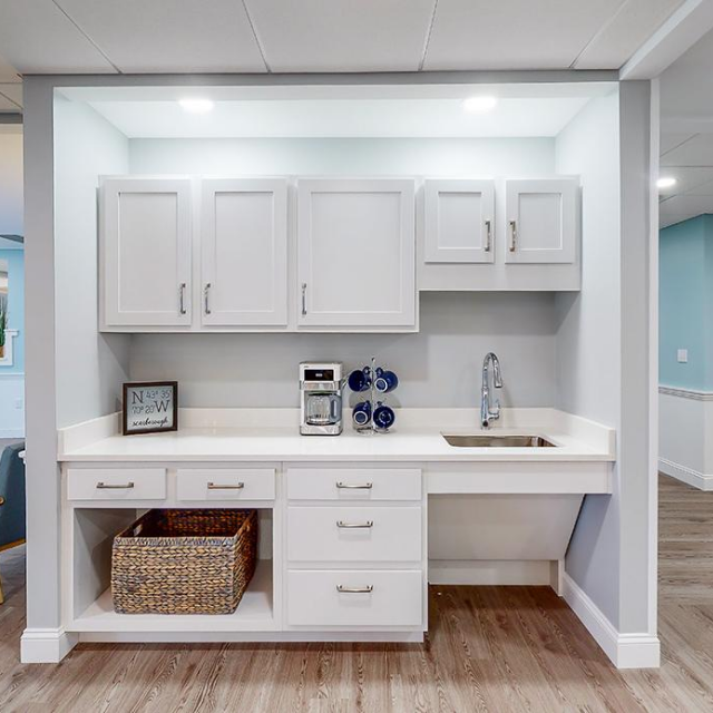 kitchenette with ADA compliant sink